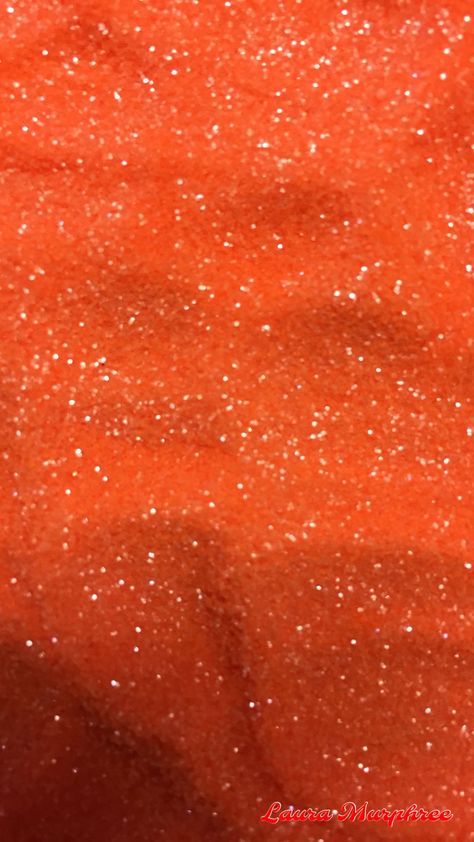 Neon orange glitter wallpaper #GlitterFondos Glitter Furniture, Glitter Phone Wallpaper, Glitter Wedding Invitations, Computer Wallpaper Desktop Wallpapers, Orange Glitter, Orange Walls, Orange Aesthetic, Preppy Wallpaper, Glitter Wallpaper