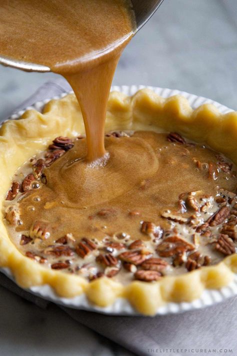 Brown Butter Pecan Pie - The Little Epicurean Healthy Pecan Pie Recipe, Pecan Pie Without Corn Syrup, Brown Butter Pecan Pie, Paleo Pecan Pie, Healthy Pecan Pie, Butter Pecan Pie, Homemade Pecan Pie, Healthy Pies, Southern Pecan Pie