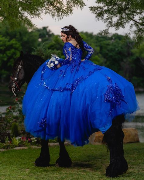 Royal Blue Quince Dress With Sleeves, Royal Blue Long Sleeve Quince Dress, Royalblue Quinceanera Dresses, Royal Blue Vaquera Quince, Electric Blue Quince Dress, Royal Blue Quince Dresses Quinceanera, Royal Blue Quince Photoshoot, Royle Blue Quinceanera Dresses, Royal Blue With Silver Quinceanera Dresses