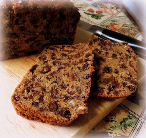 Earl Grey Fruited Tea Loaf Fruit Tea Recipes, Organic Food Market, Tea Loaf, Tea Bread, Dried Fruit Mix, The English Kitchen, English Kitchen, British Baking, Cakes Recipes