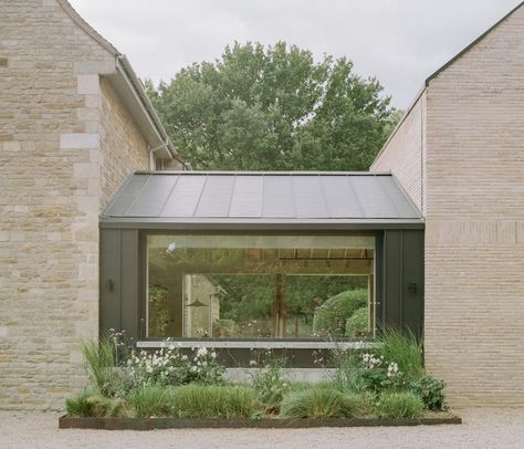 Studio McW brings "energy of a London lifestyle" to rural house extension Concrete Kitchen Island, Brick Extension, 18th Century House, Exposed Rafters, English Architecture, Old Stone Houses, London Lifestyle, Modern Extension, Rural House