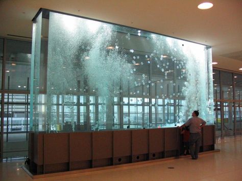 what a great idea!!!.. I wanna do this instead of a fish tank! Big Aquarium Living Rooms, Best Aquarium Filter, Aquarium Sand, Public Aquarium, Aquarium Rocks, Fish Tank Terrarium, Giant Fish, Aquarium Landscape, Home Aquarium