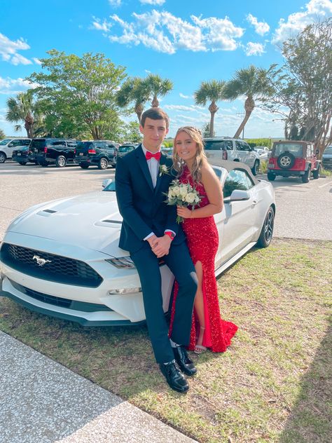 Prom Pictures Couples With Car, Prom Picture Poses With Cars, Car Prom Pictures, Prom Poses With Car, Prom Car Pictures, Prom Pictures With Car, Prom Cars, Prom Shoot, Athletic Couples