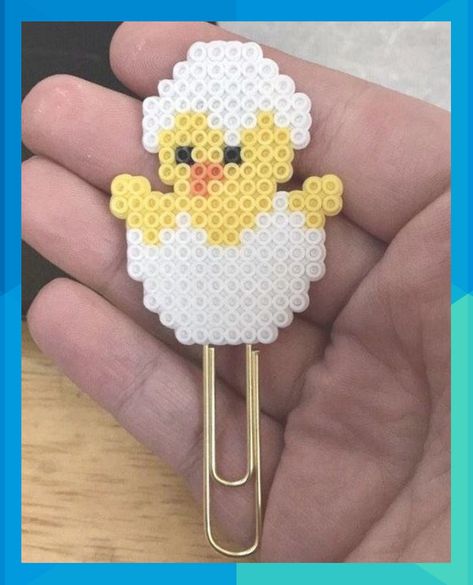 Perler Bead Designs, Perler Beads Ideas, Hamma Beads Ideas, Baby Chicken, Melty Bead Patterns, Hama Beads Design, Hama Bead, Beaded Bookmarks, Hama Perler