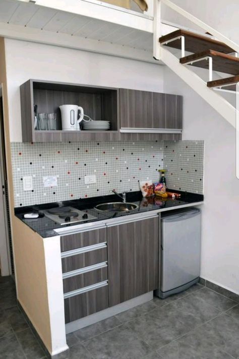 Tiny Kitchen Open Shelving, Mini Kitchen Ideas Small Spaces, Tiny House Kitchen Layout, Small Kitchen Units, Desain Pantry Dapur, Kitchenette Design, Small Kitchenette, Tiny Kitchen Design, Desain Pantry