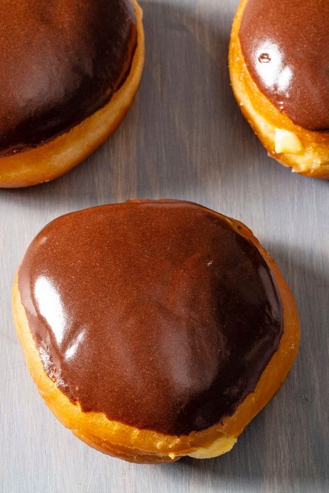 Boston Cream Doughnut, Cream Doughnut, Boston Cream Donut, Dark Chocolate Frosting, Cream Donut, Cookie Toppings, Chocolate Frosting Recipes, America's Test Kitchen Recipes, Boston Cream