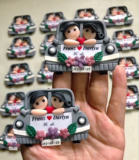 Souvenir Wedding, Clay Works, Clay Magnets, Wedding Magnet, Wedding Giveaways, Magnet Crafts, Return Gift, Key Holders, Wall Key Holder