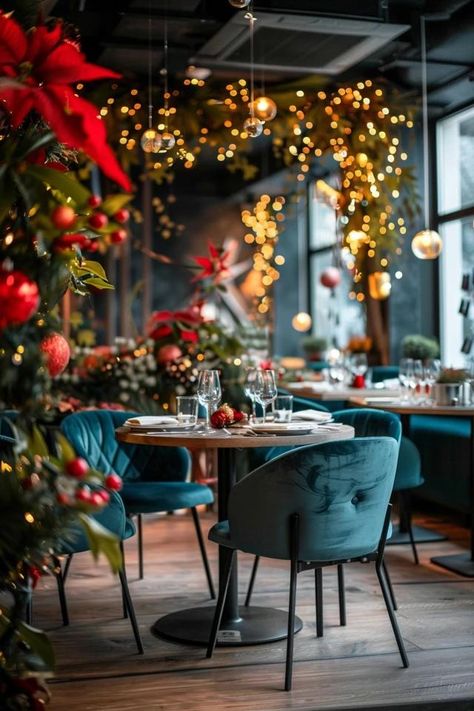 Festive Restaurant Christmas Decoration Ideas Restaurant Christmas Table Decor, Restaurant Xmas Decorations, Decorating Restaurant For Christmas, Christmas Restaurant Decorations Ideas, Restaurant Holiday Decorations, Christmas Decor Coffee Shop, Christmas Restaurant Decor, Christmas Decor For Restaurant, Christmas Decor Ideas Restaurant