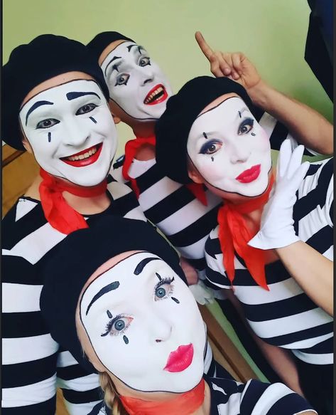 Mime Makeup Simple, Mime Face Paint, Mime Makeup, Halloween Makeup Diy, Halloween Makeup Pretty, Kids Face Paint, Full Face, Simple Makeup, Face Painting