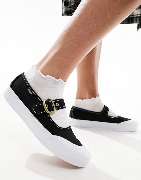 Shoes by Vans Good things come in pairs Pin-buckle fastening Adjustable strap Vulcanised rubber sole Round toe Mary Jane Outfit, Vans Shoes Women, Nike Air Max Jordan, Cute Vans, Winter Party Dress, Vans Style, Mary Jane Pumps, Sneakers Outfit, Flat Sneakers