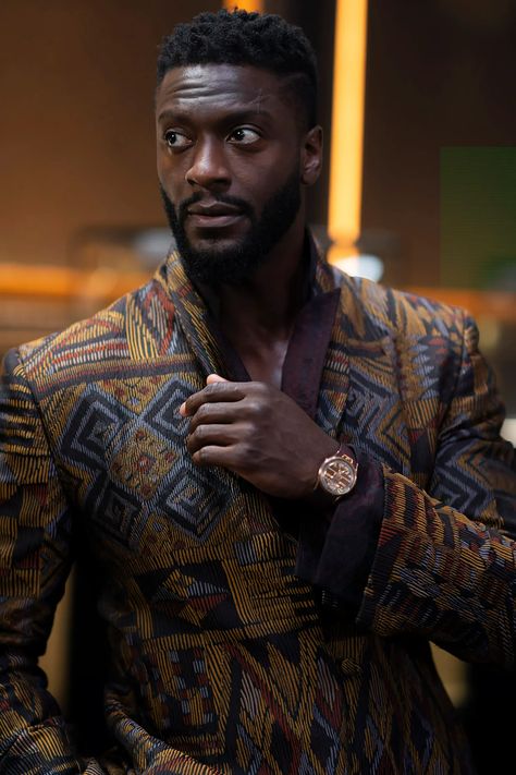 ‘Black Adam’ Star Aldis Hodge Tapped Into a Surprising Passion for His Hawkman Wardrobe | Vogue Aldis Hodge, Black Adam, Black Actors, Black Man, Black Men Fashion, Well Dressed Men, Nicole Kidman, Good Looking Men, Black People