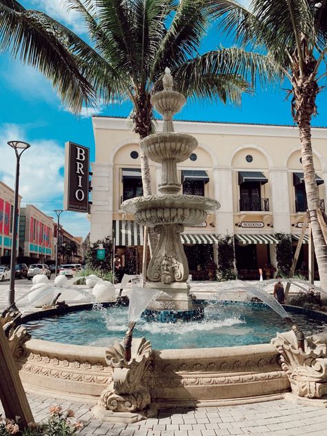 Things To Do In Jupiter Florida: City Place Rosemary Square Things To Do In Jupiter Florida, Jupiter Florida Aesthetic, Jupiter Florida Things To Do In, Florida City Aesthetic, Jupiter Beach Florida, Palm City Florida, Florida Kilos, America Florida, Jupiter Beach