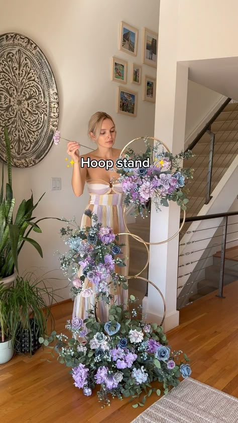 | Link is in the bio! Look for the ‘Hoop stand’ folder🫶 | Instagram Floral Art Arrangements, Diy Floral Decor, Gubahan Bunga, Creative Flower Arrangements, Flower Arrangements Simple, Floral Arrangements Diy, Wedding Stage Decorations, Floral Hoops, Flower Arrangements Diy