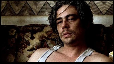 Benicio DEL TORO 21 Grams, Charlotte Gainsbourg, Naomi Watts, Music Film, The Twilight Saga, Low Rider, Twilight Saga, Romance Novels, Movies To Watch