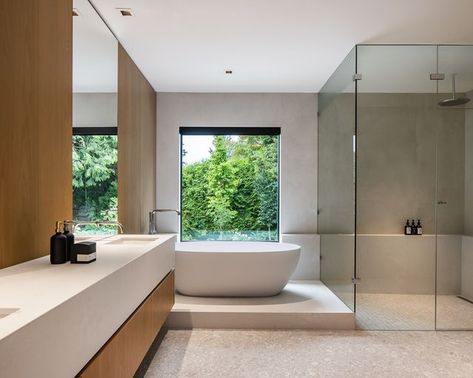 Su Casa Design on Instagram: "We LOVE that elevated platform tub!!😍⁠ ⁠ With a spa getaway like the ensuite in our #mission prairie modern home, it would be easy for this to be one of the favourite spots to unwind and relax. We love getting our client's that spa feeling when they walk into their bathroom- everything in its place, and every design detail taken into consideration!⁠ ⁠ Home Design and Interiors @sucasadesign⁠ Home Build @coppercreekhomes⁠ Photography @upperleftphotographi⁠ ⁠ ⁠#sucas Prairie Modern, Pvc Ceiling Design, Elegant Kitchen Design, New Bathroom Ideas, Master Ensuite, Harmony House, Happy Friday Everyone, Custom Home Designs, Dream Bathrooms