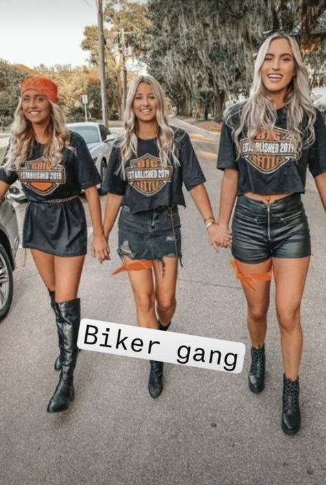 Women’s Biker Costume, Bikers Halloween Costumes, Biker Babe Outfit Halloween, Biker Theme Outfit, Biker Outfits For Women Spirit Week, Biker Babe Costume, Biker Costume Women Halloween, Biker Dress Up Day, Halloween Costumes With Leather Pants