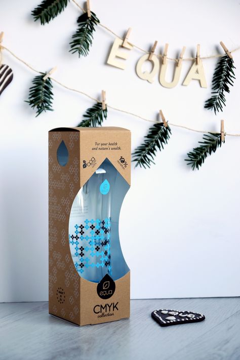 Water Bottle Box Packaging Design, Tumbler Packaging Ideas, Eco Friendly Soap Packaging, Tumbler Packaging, Eco Friendly Packaging Design, Bottle Gift Wrapping, Water Bottle Brands, Water Packaging, Box Wine