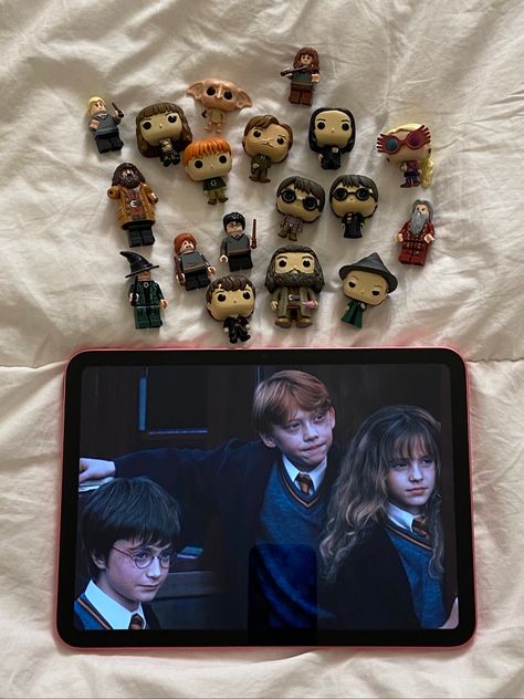 Watching Harry Potter Aesthetic, Harry Potter Things, Marvel Funko Pop, Disney Funko Pop, Star Wars Funko Pop, Best Funko Pop, Harry Potter Funko Pop, Harry Potter Girl, You Are My Moon