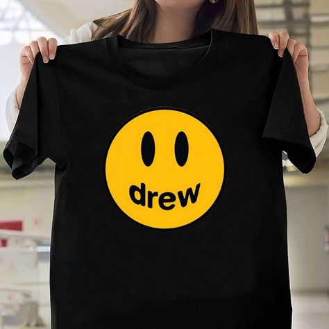 drew tshirt Check more at https://homehemi.com/product/drew-tshirt-876/ Drew Tshirt, Gildan Hoodie, Athleisure Fashion, Lady V, Unique Tshirts, Justin Bieber, Cotton Tee, T Shirt