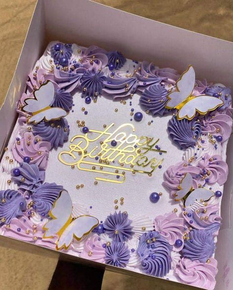 Thanksgiving Desserts Cake, Mexican Dessert Table, 17 Birthday Cake, Fun Thanksgiving Desserts, Butterfly Birthday Cakes, Lavender Cake, Purple Cake, Birthday Sheet Cakes, Dessert Cakes