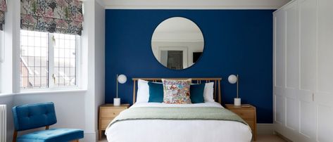 You searched for smalt | The Decorcafe | Interiors. Gardens. Lifestyle. Home business. Blue Feature Wall Bedroom, Dark Blue Feature Wall, Blue Feature Wall, Dark Blue Bedrooms, Blue Bedroom Walls, Blue Bedroom Design, Feature Wall Bedroom, Pictures Blue, Photography Interior