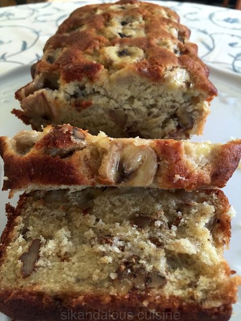 Banana Cake With Walnuts Recipe, Banana Cake Moist, Super Moist Banana Cake, Banana Walnut Cake Recipe Moist, Banana And Walnut Cake, Banana Walnut Cake Recipe, Cake Recipe With Oil, Walnut Cake Recipe, Banana Walnut Cake