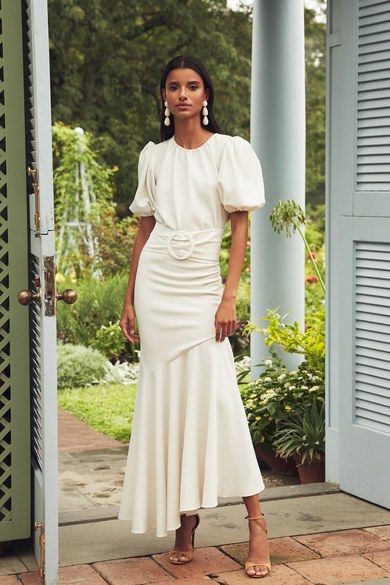 Spring Outfits 2020, Round Neck Dresses, Looks Chic, Dresses To Wear To A Wedding, Fashion 2020, Modest Fashion, Spring Outfits, Spring Fashion, Fashion Show