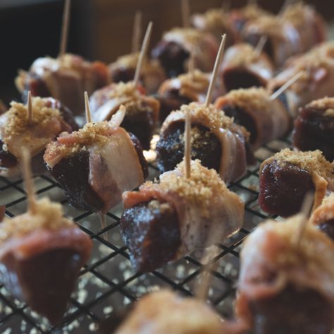 Sweet Bacon-Wrapped Venison Tenderloin Bites Venison Bites, Bacon Wrapped Venison, Venison Tenderloin, Savory Appetizers, Food For The Gods, Deer Recipes, Deer Meat Recipes, Venison Recipes, Savory Appetizer