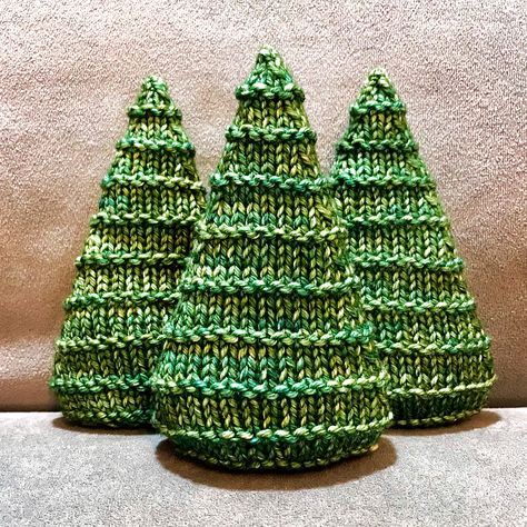 Click image for pattern download. Made with Malabrigo Yarn on size US 5 (3.75mm) DPNs Knitted Christmas Trees, Christmas Tree Knitting Pattern, Deco Christmas, Holiday Knits, Pine Christmas Tree, Knit Christmas, Crochet Christmas Trees, Malabrigo Yarn, Ornament Pattern