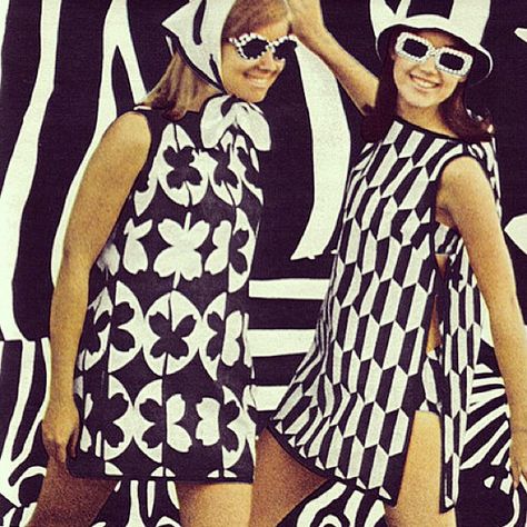 Geometric beach cover ups from Seventeen Magazine, 1967. #sixties #60s #1960s #summer #fashion #sunglasses #shifts #shiftdress #pattern… | Instagram 60s Beach, Retro Fashion Photography, 1960s Women, Space Age Fashion, 1960’s Fashion, 60’s Style, Mod Design, Verre Design, Tv Set