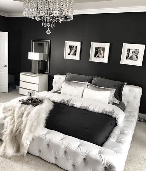 BEDROOM IDEAS ♠️♠️♠️♠️♠️♠️ Black And White Bedroom, Bed Decoration, Bedding Inspiration, Dekorasi Kamar Tidur, Black Bedroom, Luxury Bedroom Master, Girl Bedroom Designs, Teen Bedroom Decor, Girl Bedroom Decor