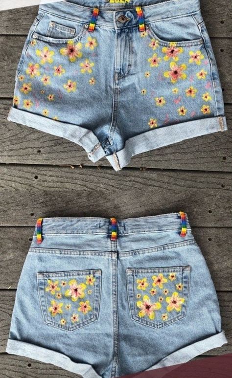 Denim Kunst, Jean Diy, Painted Shorts, Painted Clothes Diy, Shorts Diy, Haine Diy, Diy Jeans, Denim Art, Diy Shorts