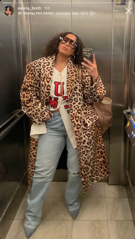 Plus Size Baddie Outfits Dinner, Leopard Trench Coat Outfit, Rb Hat Outfit Black Women, Plus Size Fall Outfit Ideas Big Stomach, Fall Baddie Outfits Black Women, Winter 2024 Street Style, Leopard Print Outfits Black Women, Vegas Day Outfit Winter, Winter Style 2024