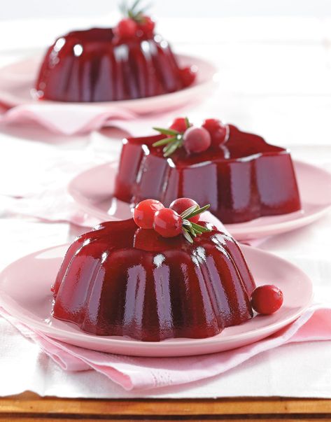 Jelly Cranberry Sauce Recipes, Cranberry Jello Salad, Cranberry Jello, Gelatin Salad, Cranberry Jelly, Jellied Cranberry Sauce, Cranberry Sauce Recipe, Cranberry Cheese, Jello Salad