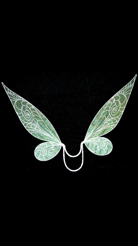 Very tinker bell Tinker Bell Wings, Wing Butterfly, Tinker Bell, Fairy Wings, First Tattoo, Halloween Costume, Fantasia, Piercings, Halloween