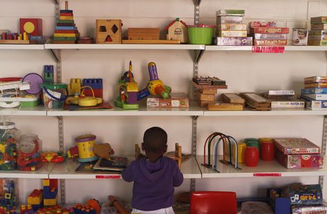 Early-childhood development offers a brighter future to entire nations – The Seattle Times Toy Library, 21st Century Teaching, Caregiver Support, Maternal Health, Developmental Milestones, Early Childhood Development, Kids Study, Childhood Development, Bring It Back