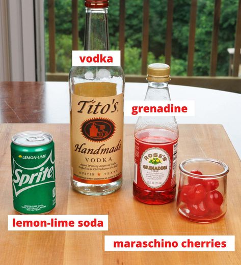 Shirley Temple Drink Alcoholic, Dirty Shirley Recipe, Shirley Temple Mocktail, Titos Vodka Recipes, Sweet Alcoholic Drinks, Shirley Temple Recipe, Vodka Sprite, Vodka Drinks Easy, Shirley Temple Drink