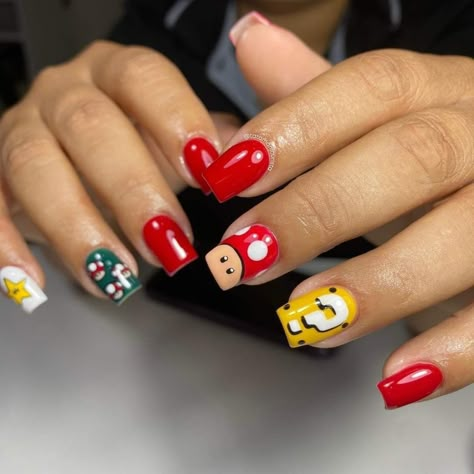 Mario Kart Nail Art, Mario Nails Easy, Video Game Nail Designs, Mario Cart Nails, Universal Studio Nail Designs, Mario Nail Designs, Super Mario Bros Nails, Universal Studio Nails, Mario Nails Art