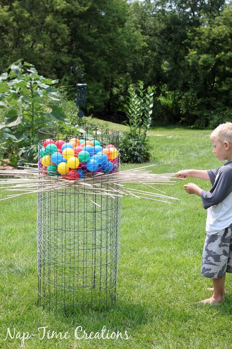 Giant Kerplunk, Diy Cornhole Bags, Kerplunk Game, Giant Outdoor Games, Yard Games For Kids, Giant Yard Games, Yard Yahtzee, Life Size Games, Yahtzee Game