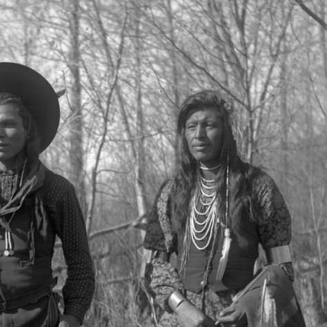 @mzle_le on Instagram: "▫️Photo description: Paul Pichette and Paul Charley, two Native American men on the Flathead Indian Reservation in western Montana ▫️Photo description: Young man holds a small child in his arms on the Flathead Indian Reservation in western Montana. 📸Edward Boos, dated between 1905-1907 Source: Denver Public Library #history #montana #nativeamerican #nativeamericanhistory #photography" Native American Rituals, Indian Reservation, Native American Men, Indian Men, Native American Photos, American Men, Indigenous Americans, Indian Tribes, Native American Peoples