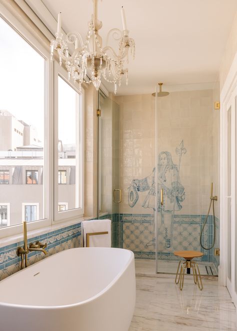 Hand painted Portuguese tiles. Bathroom With Portuguese Tiles, Portuguese Bathroom, Portuguese Tiles Bathroom, Portuguese Interior Design, Portuguese Home, Tiles Bathroom, Portuguese Tiles, Main Bathroom, Bathroom Styling