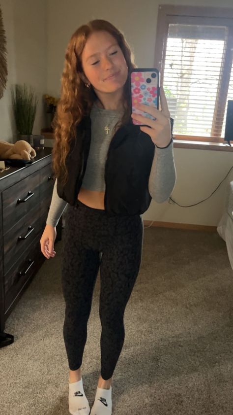 Black Crop Vest Outfit, Double Cross Necklace, Grey Long Sleeve Crop Top, Tasman Uggs, Ootd School, Cross Necklace Gold, School Fit, Crop Top And Leggings, Long Sleeve Outfits