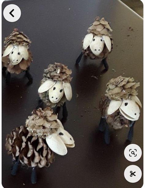 Thistle Crafts, Home Decor Ideas Paper, Peeps Crafts, Paper Flower Wall Hanging, Pinecone Crafts Christmas, Indoor Crafts, Craft Work For Kids, Acorn Ornaments, Pine Cone Art