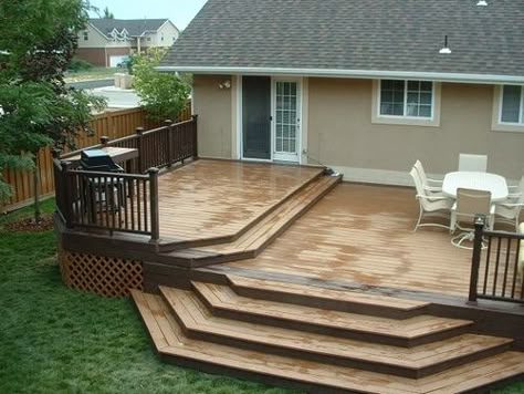 Trex Woodland Brown and Saddle Deck with Woodland Brown Designer Railing | Flickr - Photo Sharing! Comfy Backyard, Backyard Patio Deck, Living Pool, Relaxing Backyard, Deck Steps, Patio Deck Designs, Wooden Deck, Backyard Designs, Deck Designs Backyard