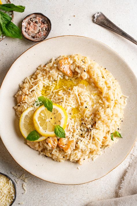 Creamy Chicken Risotto, Chicken Risotto Recipe, Risotto Chicken, Risotto Recipes Chicken, Lemon Chicken Rice, Lemon Risotto, Lemon Garlic Butter Sauce, Creamy Risotto, Breaded Chicken Recipes