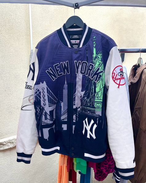 recent yankees fits ⚾️ Yankee Fitted, New York Yankees, Fashion Art, Art Inspiration, New York, Art