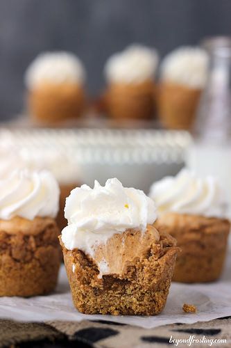 Pumpkin Spice Pudding, Pumpkin Poke Cake, Beyond Frosting, Pumpkin Cream Pie, Cookie Cups Recipe, Pumpkin Mousse, Pumpkin Pie Bars, Pudding Cookies, Cookie Cups