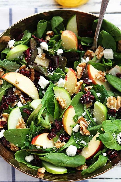 Apple Cranberry Walnut Salad, Thanksgiving Recipes Side Dishes Veggies, Thanksgiving Dinner For Two, Chicken Cranberry, Cranberry Walnut Salad, Nut Salad, Maple Dressing, Apple Walnut Salad, Recipe Spinach