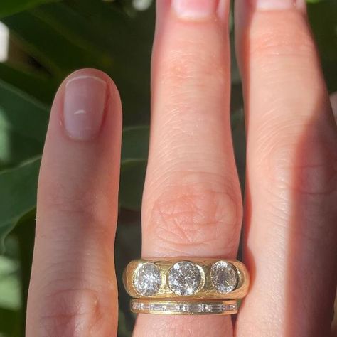 JENNA KATZ on Instagram: "In love with this hand carved custom engagement ring with over 2 carats of heirloom family diamonds. We kept her a bit rough — textured and organic ✨#heirloomdiamonds #18kgold #handcarved #engagementring" Organic Rings Engagement, Jenna Katz Jewelry, Jenna Katz, Eloping Wedding, Marry Myself, Jewelry Goals, Heirloom Ring, Girl General, Heirloom Rings