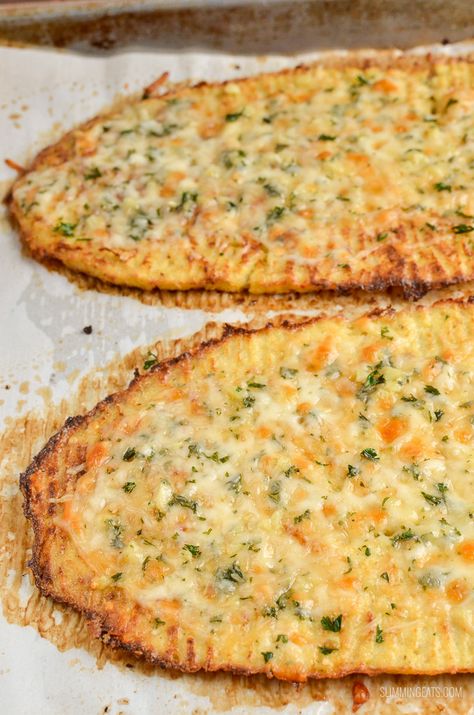 Cauliflower Garlic Bread, Syn Free Food, Cauliflower Bread, Cheesy Cauliflower, Weight Watchers Smart Points, Pizza Sauce Homemade, Cauliflower Recipes, World Recipes, Garlic Bread